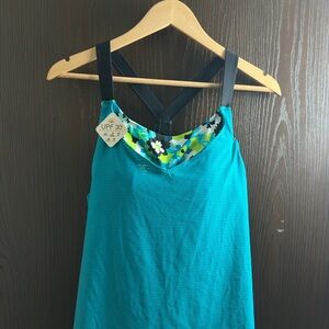 ZeroXposur Teal Floral Tank Top